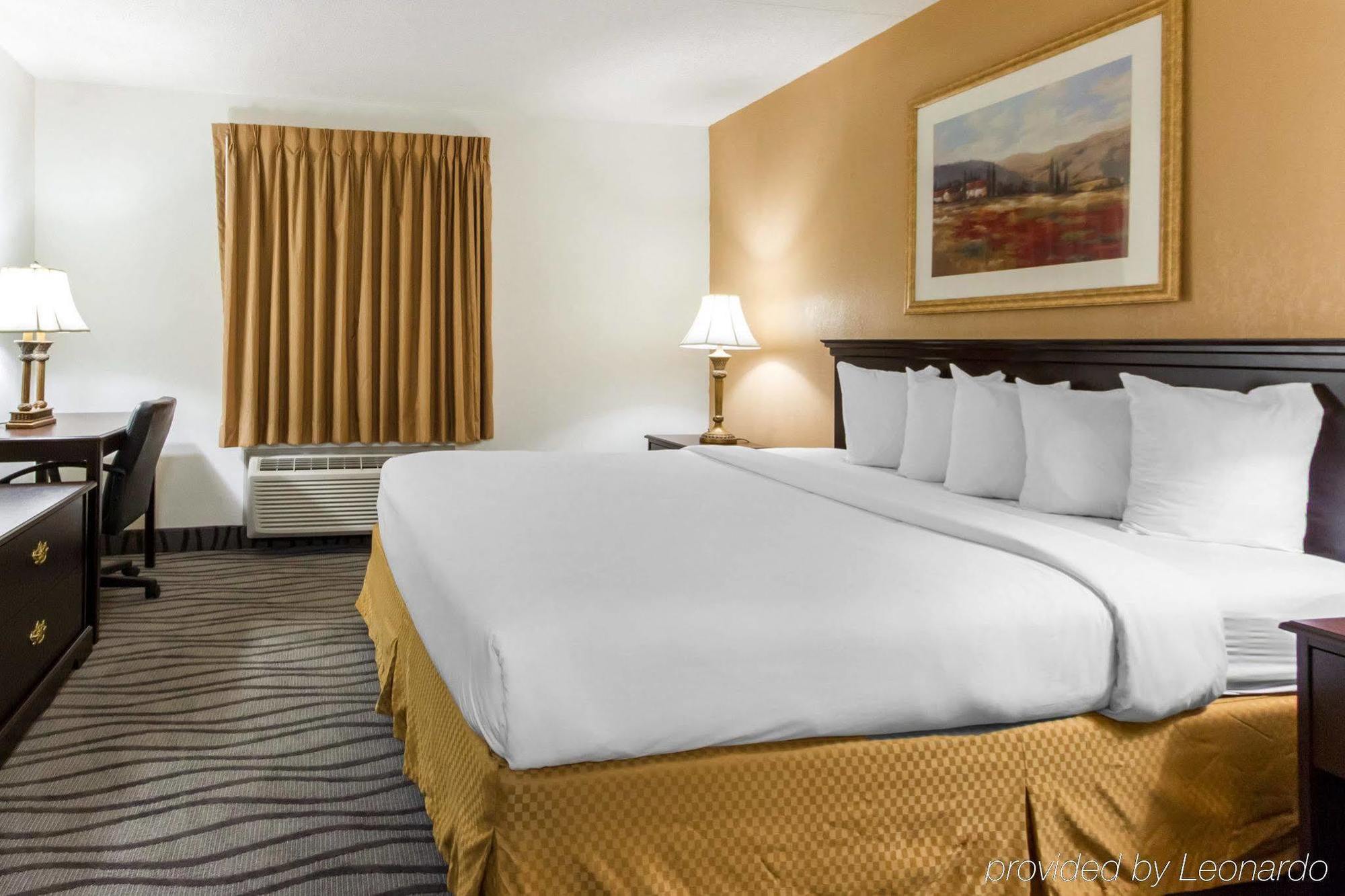 Executive Inn And Suites Enterprise Exterior foto